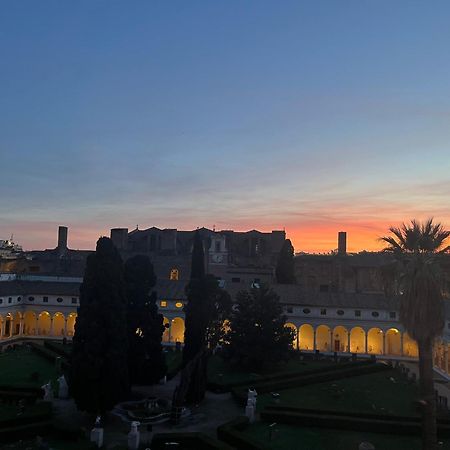 Camera X2 Con Splendida Vista Sulle Terme Di Diocleziano E Sul Chiostro Di Michelangelo Рим Екстер'єр фото